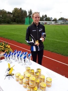 14-vuotias tuore 2000 metrin SM-nelonen, Toijalan Vauhdin Aliisa Keskinen juoksi ensimmäisen Mesihölkän kymppinsä erinomaiseen aikaan 45.45,00. 